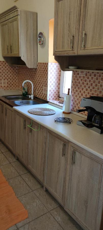 Orsi Apartman / vendegház Kecskemét Esterno foto