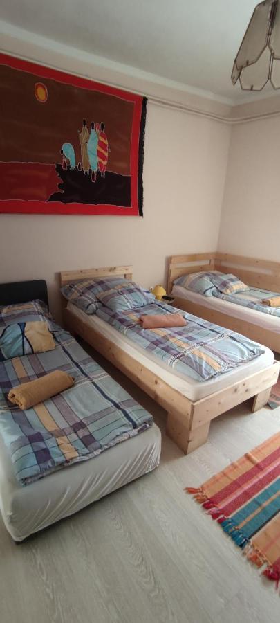 Orsi Apartman / vendegház Kecskemét Esterno foto