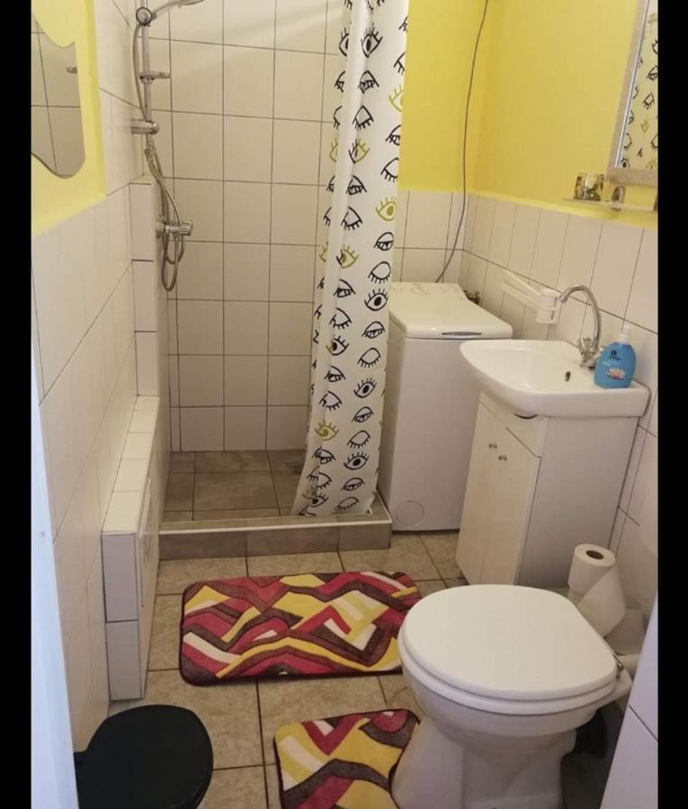 Orsi Apartman / vendegház Kecskemét Esterno foto